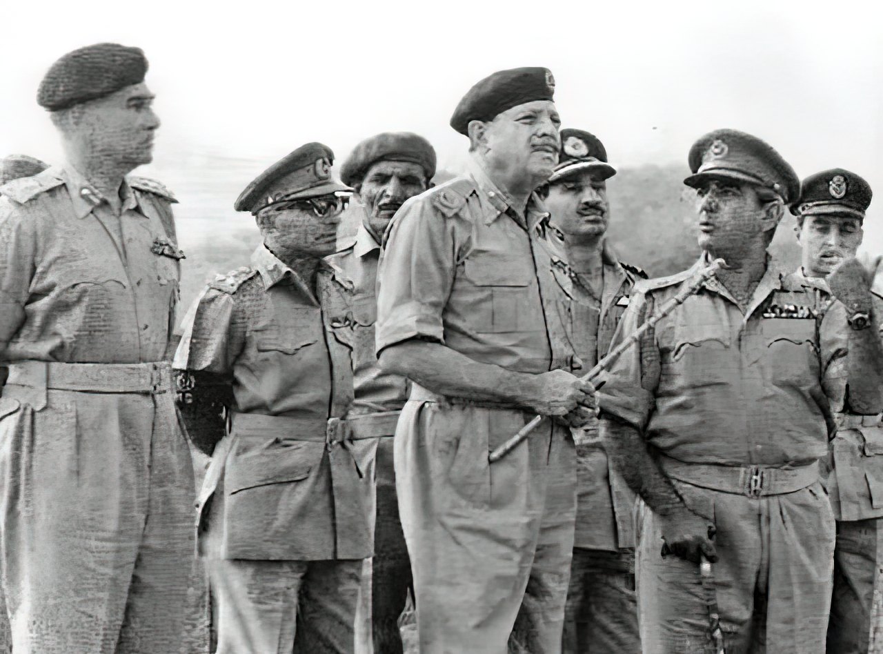 ayub-khan in 1965 war.jpg