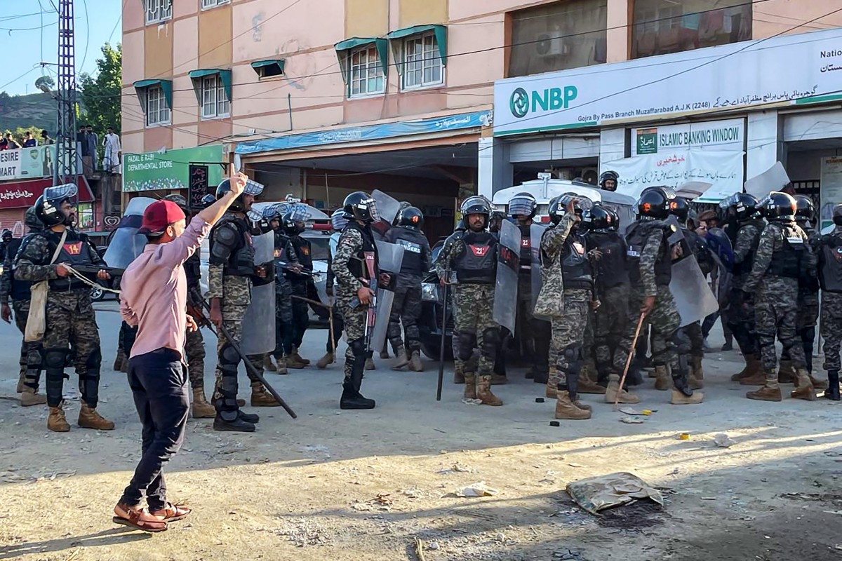 Pakistan Kashmir Protest.jpg