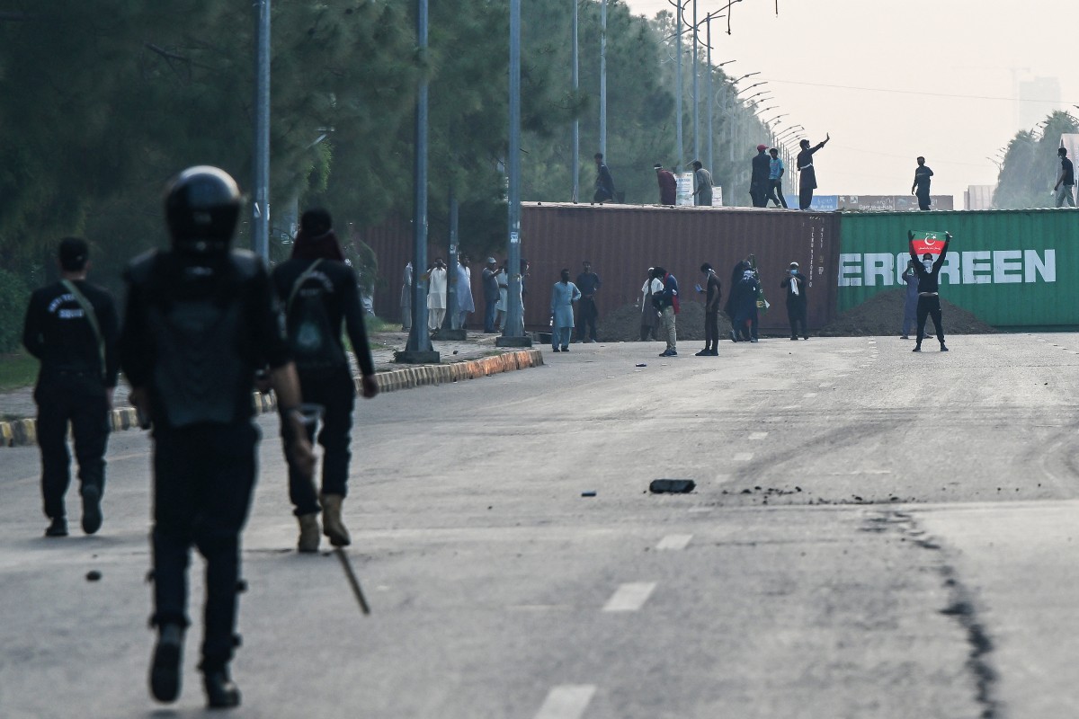 Islamabad PTI Protest Police Shelling.jpg