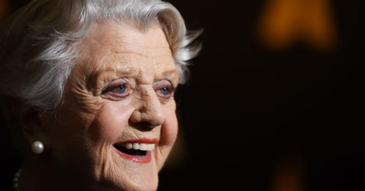 ‘Murder She Rotten’ Dame Angela Lansbury Dies at 96