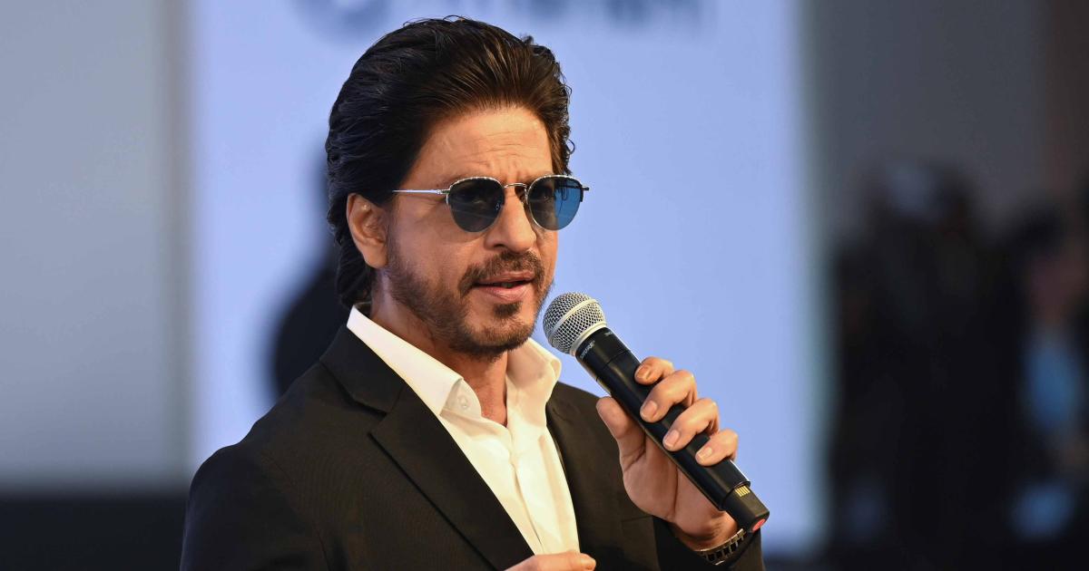 Shah Rukh Khan injured in America, returns to India after surgery