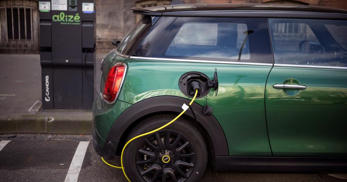 A ‘super fast battery’ that can run 400 km on a 10-minute charge