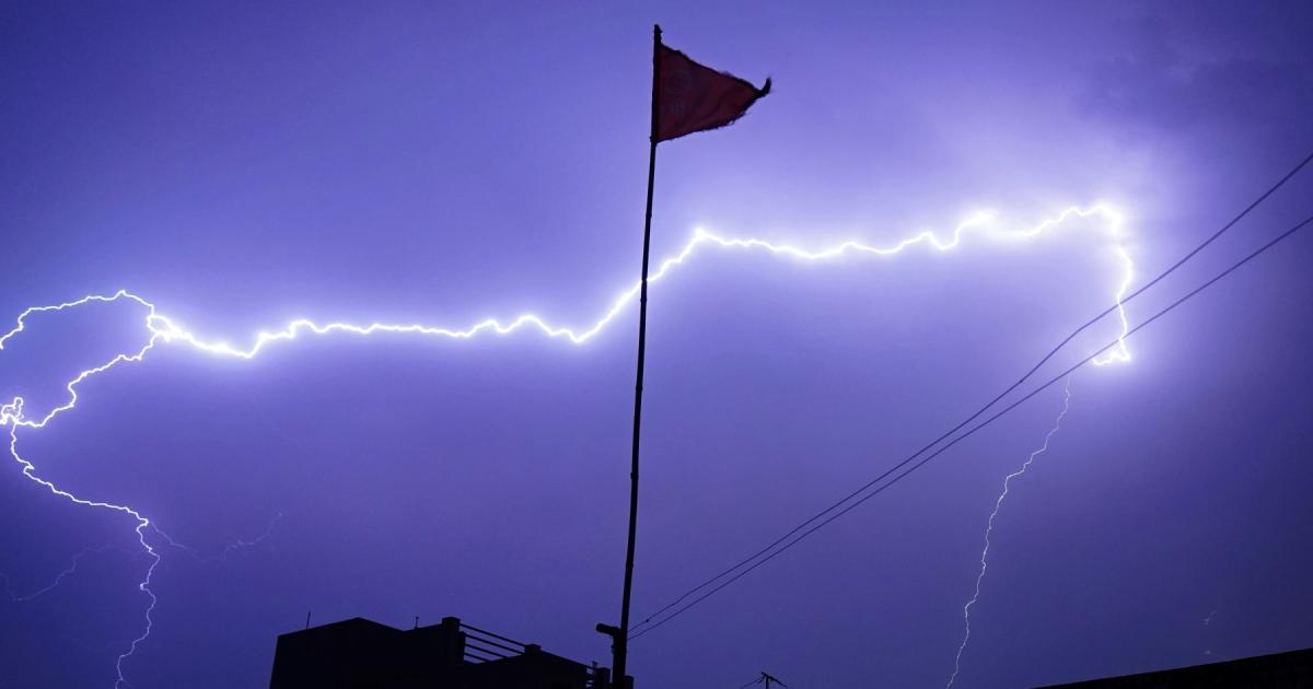 India: 12 deaths due to ’61 thousand’ lightning strikes in two hours