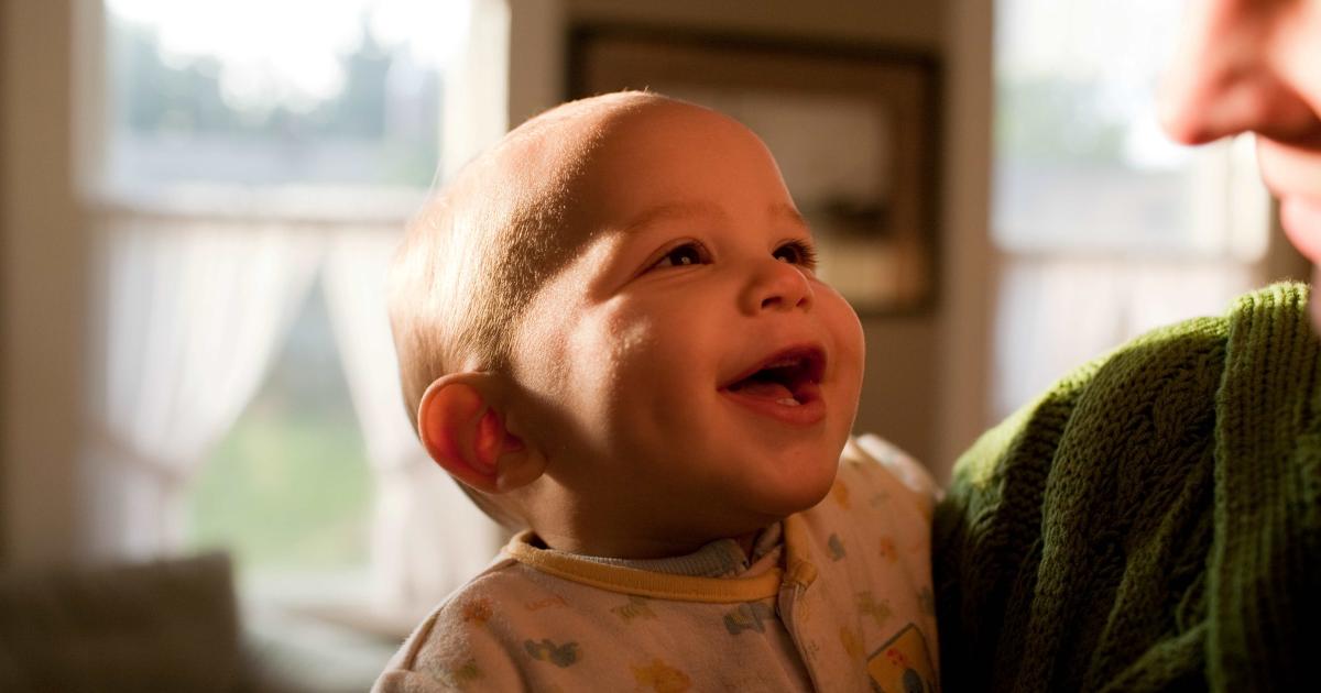 Babies can learn language faster by humming: research