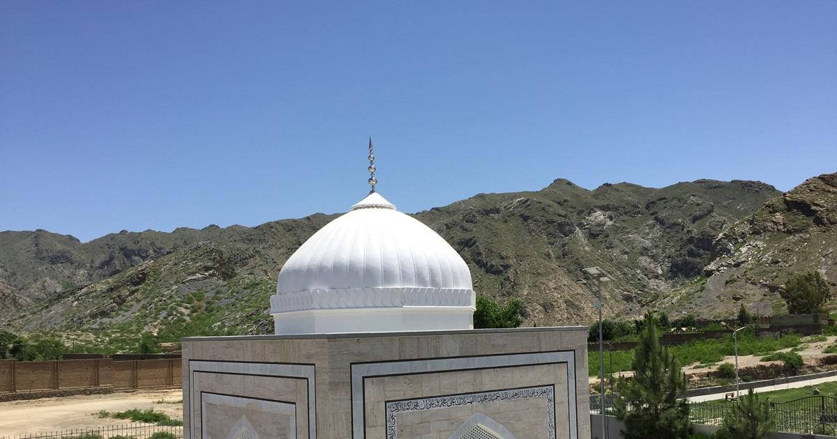 Landi Kotal: Reconstruction of Pashto poet Ameer Hamza Shinwari’s tomb