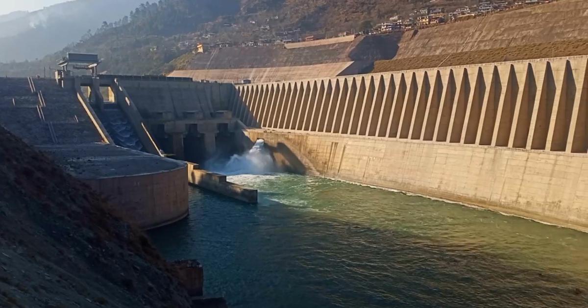 Delay in completion of Neelum Jhelum Hydro Challenge, Why was the venture stopped many instances?