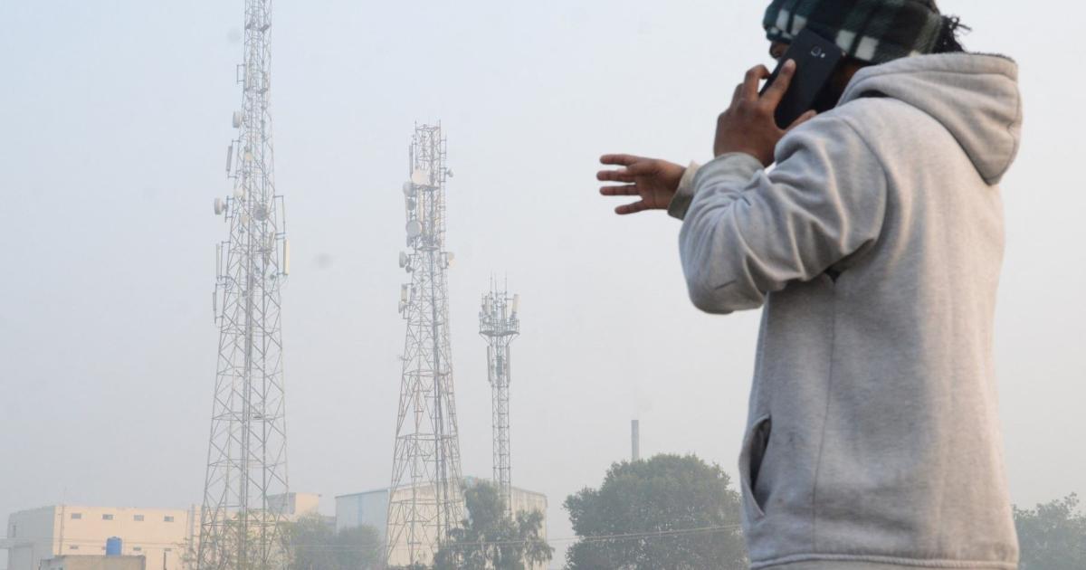 Theft of cell tower in Larkana, two accused arrested