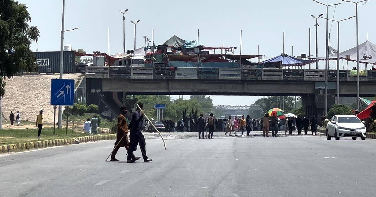 Three federal negotiations to end the Faizabad sit-in were fruitless: Officials