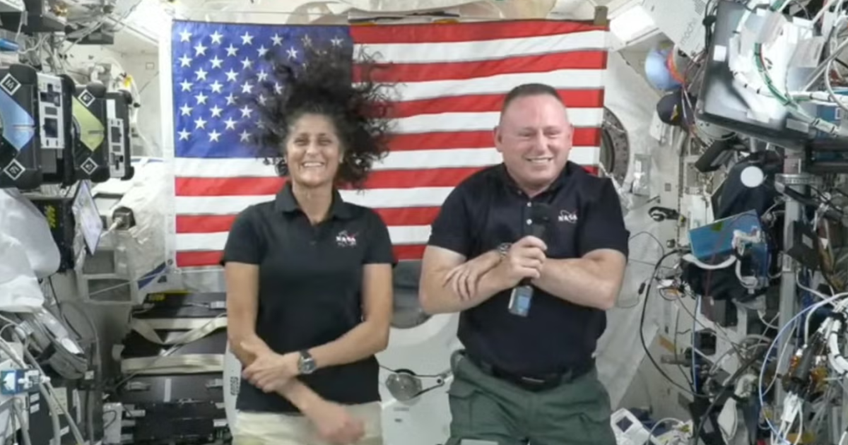 The return of the astronauts stuck on the space station could not be decided