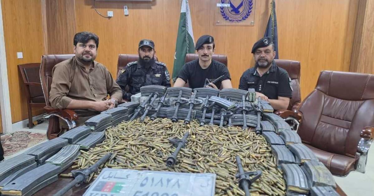 Attempt to smuggle US-made weapons from Afghanistan failed: Pakistan Customs