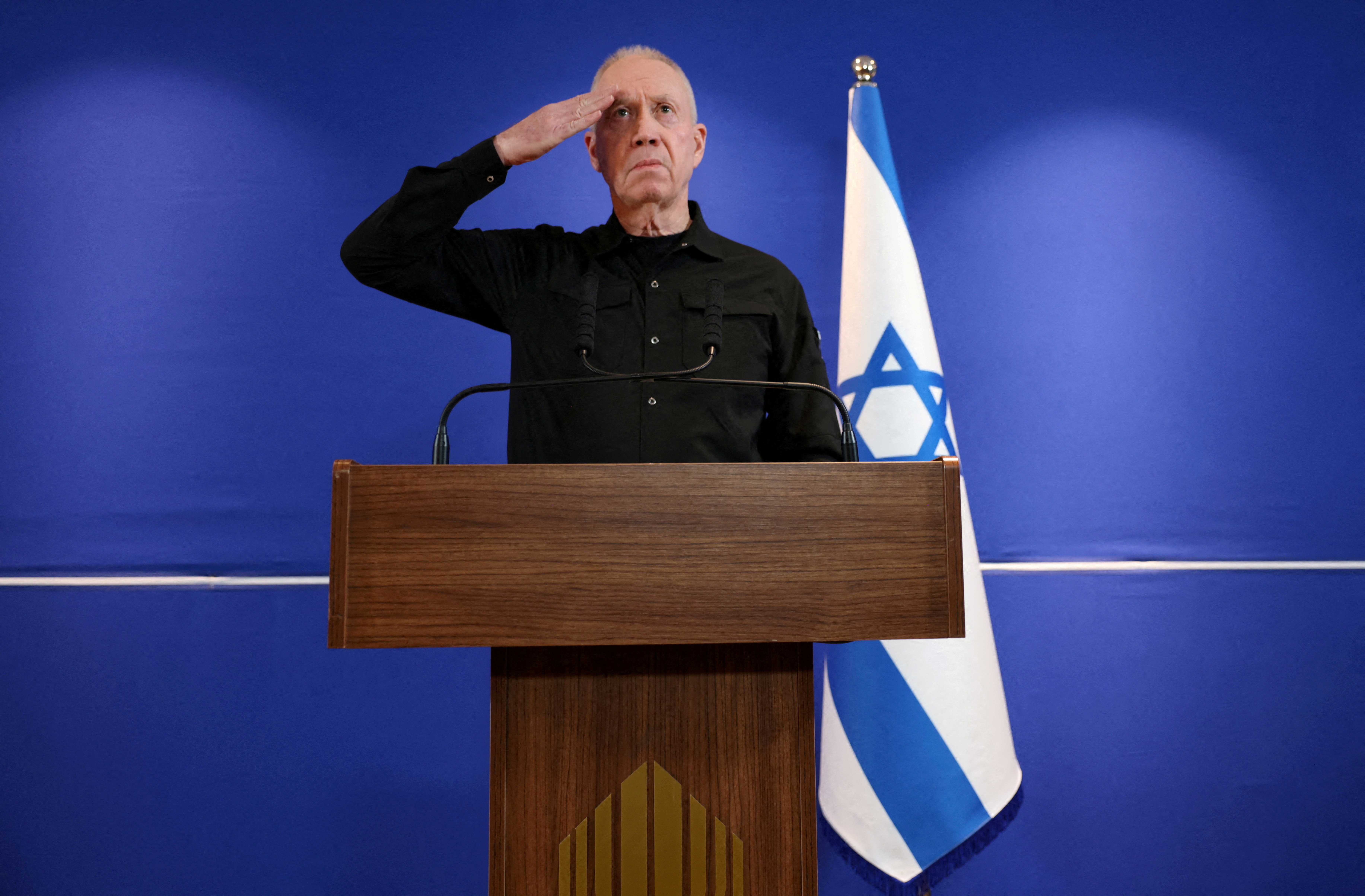 Israeli defense minister salute 