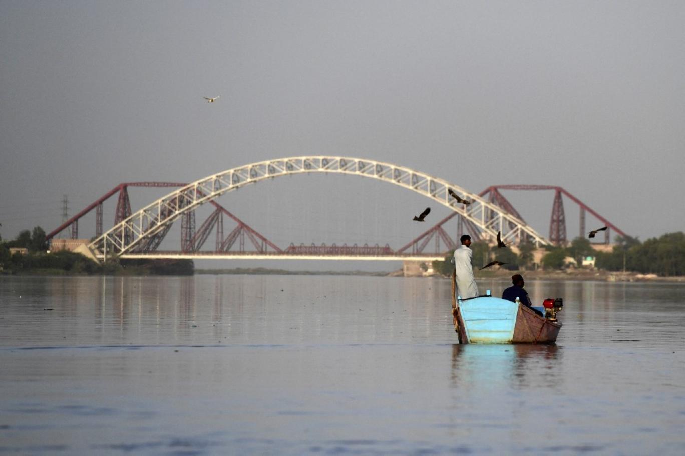 Sukkar Barrage 