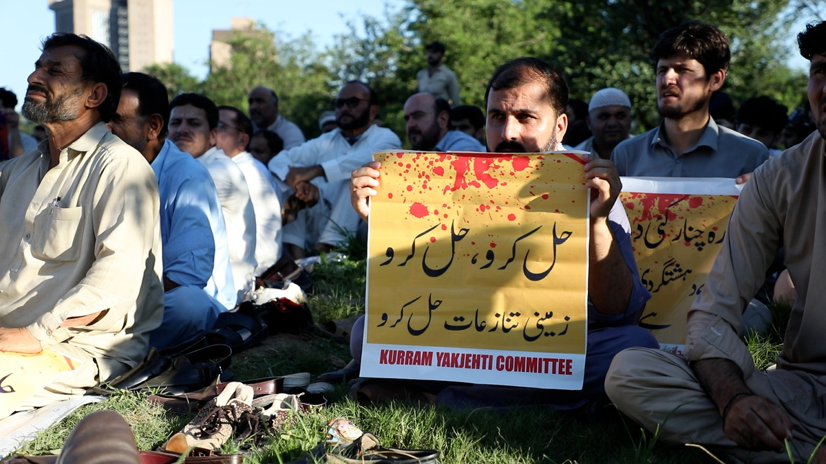 Kurram Protest.jpg