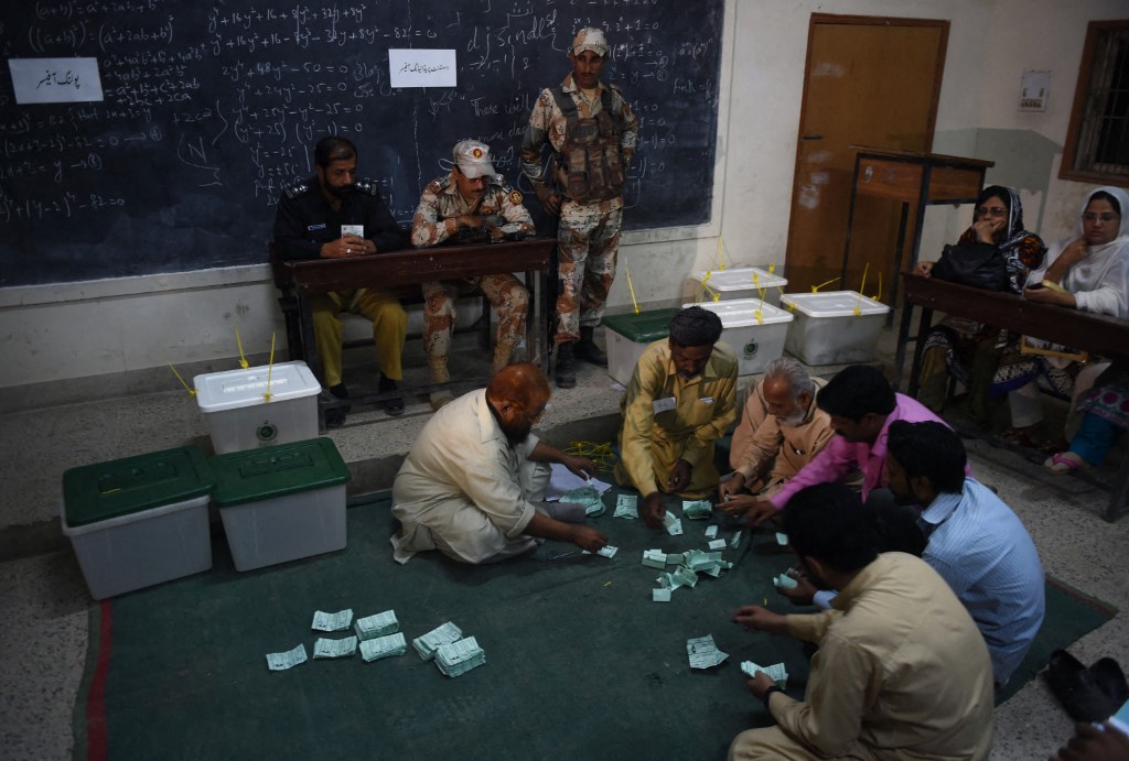 karachi polling local govt
