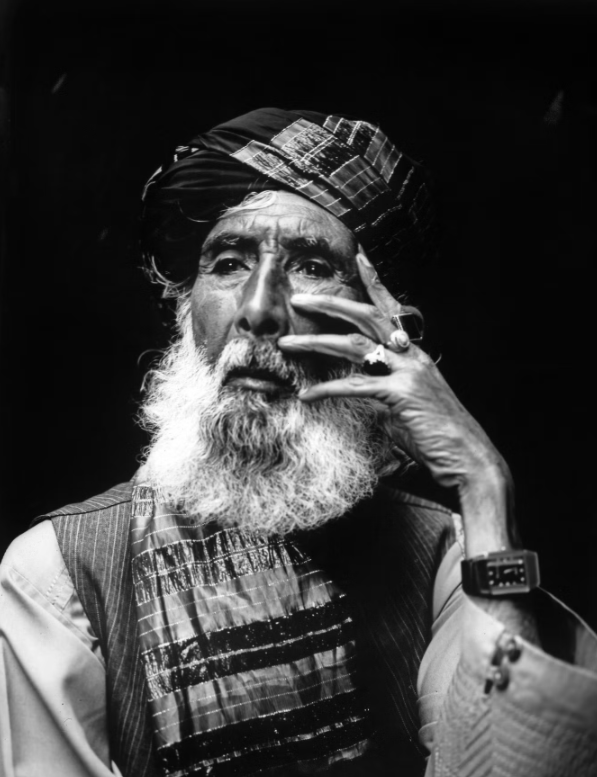 AP box camera old afghan man.png