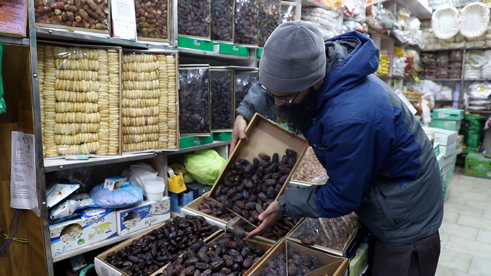 ISRAELI DATES.jpg