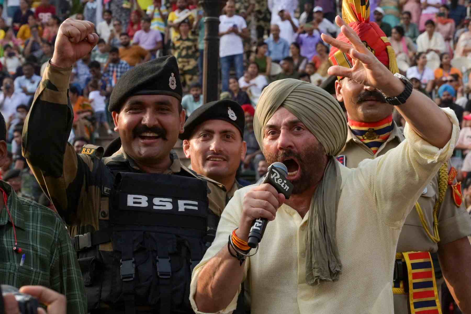 Sunny Deol 2.jpg