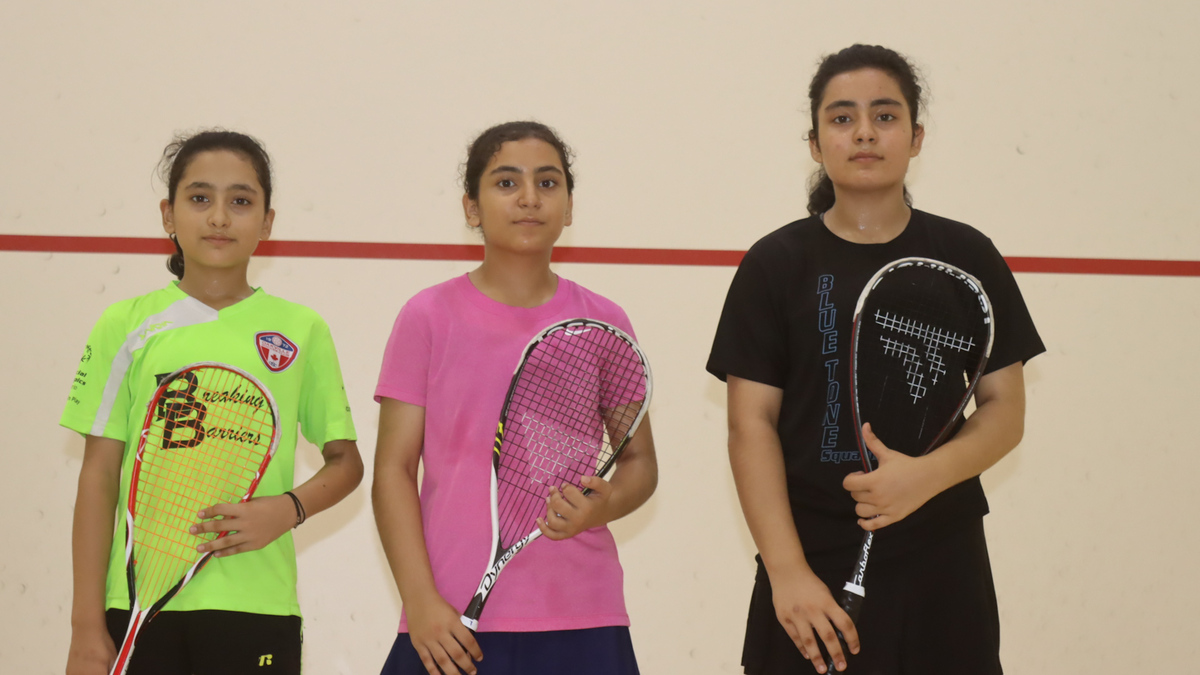 Peshawar_Squash_Player_Sisters