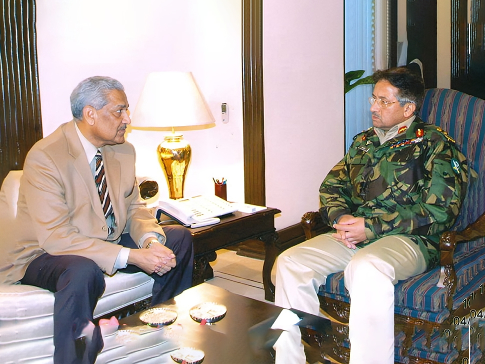 musharaf and DR Qadeer.jpg